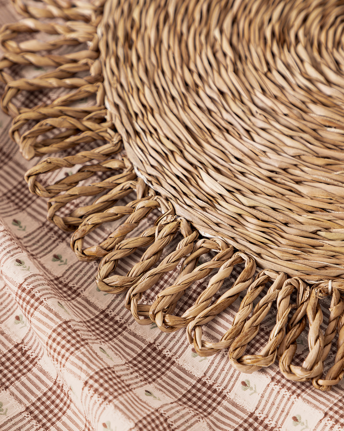 McGee &amp; Co. x Loeffler Randall Elise Set de table en jonc de mer